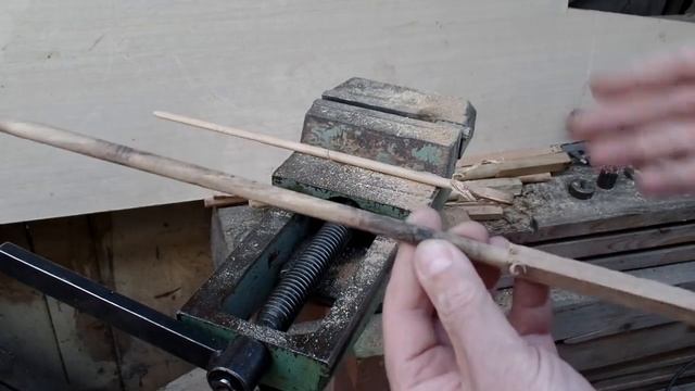 Как сделать идеально круглые деревянные палочки трех размеров смотреть онлайн