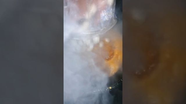 Пельмени в казане на костре