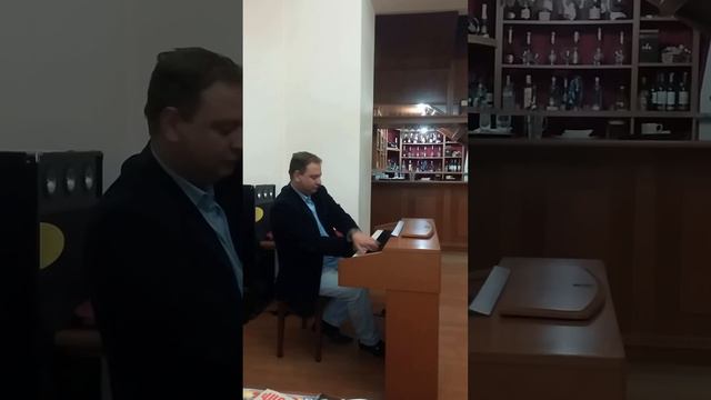 Пианист и в Африке пианист ! ;) смотреть онлайн