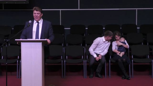 [Проповедь] Н. Н. Романюк «На ладонях Божьих» / 22.12.2019 смотреть онлайн