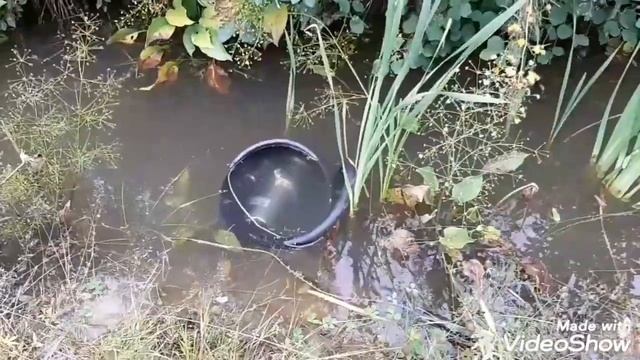 Септик держим экскаватором чтобы не всплыл. Флагман 2 смотреть онлайн