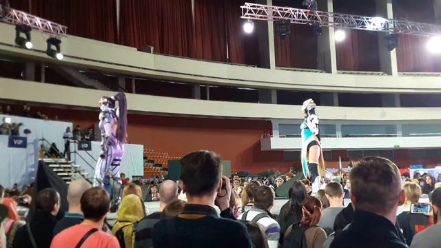 Ava expo & Game Planet 2016 - Роковая Вдова и Симметра (косплей overwatch) смотреть онлайн