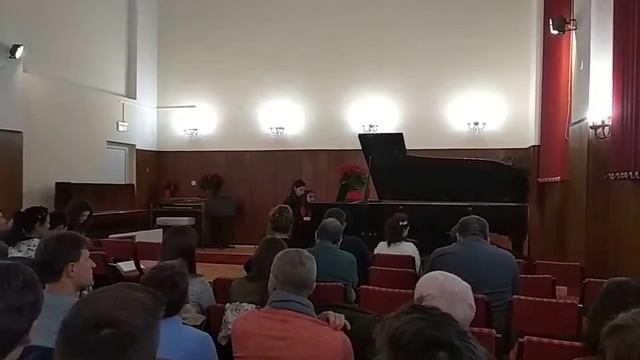Валентина Тояганова и Антония Хърлева-Валс от Бетховен смотреть онлайн
