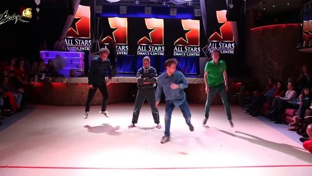 BREAK DANCE Show by Сергей Ярмак.All Stars Hellowen Party 2014 смотреть онлайн