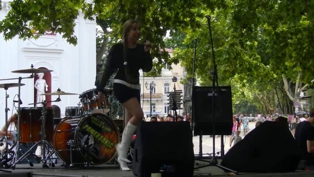 На семи ветрах. Global Village Odessa. смотреть онлайн