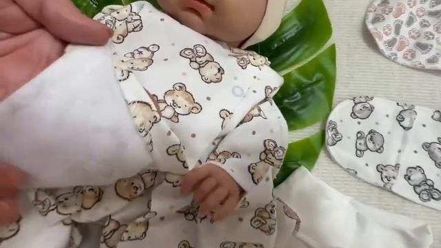 Распашонка и ползунки смотреть онлайн