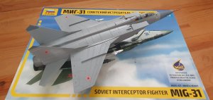 Сборная модель "СОВЕТСКИЙ ИСТРЕБИТЕЛЬ-ПЕРЕХВАТЧИК МИГ-31" от компании "ЗВЕЗДА"