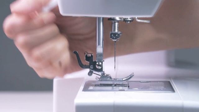 NECCHI Creator Series C360 Tutorial-Changing the presser foot смотреть онлайн