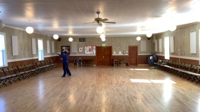 Blue Roses | Waltz | Round Dance | Leo Urquhart смотреть онлайн