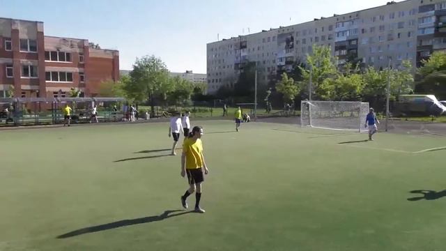 Мопсы Бетмена - Лесбург (товарищеская игра 15.05.16) смотреть онлайн