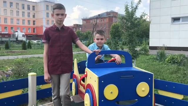 Стихотворение от Влада и Артёма для папы Сережи смотреть онлайн