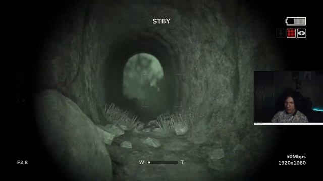 я играю outlast 2 смотреть онлайн