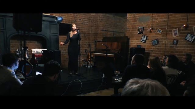 По мотивам стихотворения Марины Цветаевой: «Мне тебя уже не надо...», Микаэл Таривердиев смотреть онлайн