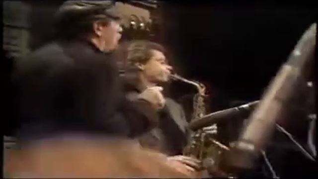Abbey Lincoln "Hi Fly" Live on Night Music 1990 смотреть онлайн
