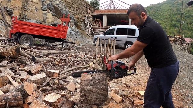 Bolat 5820 Motorlu testere ile Odun Kestim / Köyde Kış Hazırlıkları смотреть онлайн