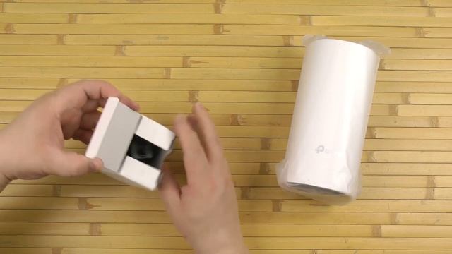 Распаковка TP-LINK Deco E4 1-Pack смотреть онлайн