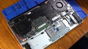 Итоги месяца работы на ноутбуке Gigabyte AERO 17 XE5