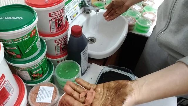 Отмыть руки от мазута, отработанного масла грязи.VASCO экопаста для рук со скрабом Васька профи смотреть онлайн