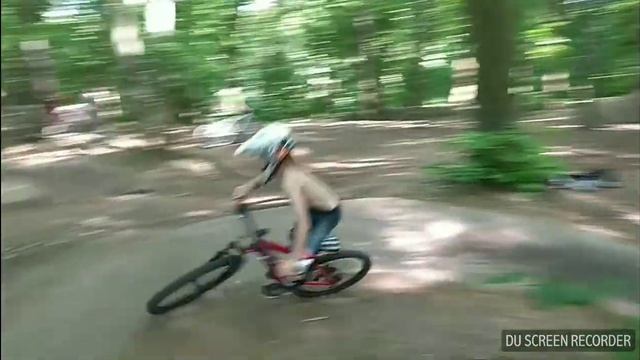 Американка + Велосипед = Мишаня смотреть онлайн