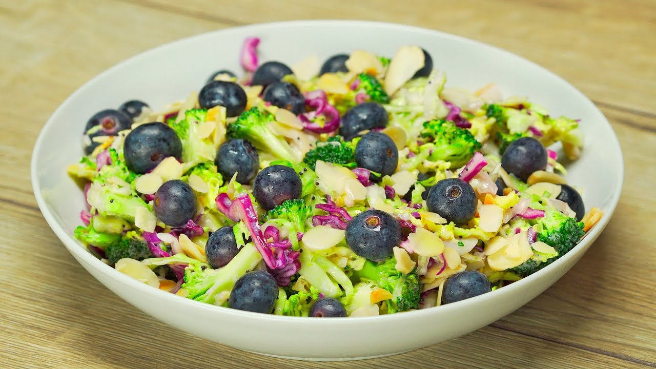 Восхитительный Витаминный салат из капусты..mp4 смотреть онлайн