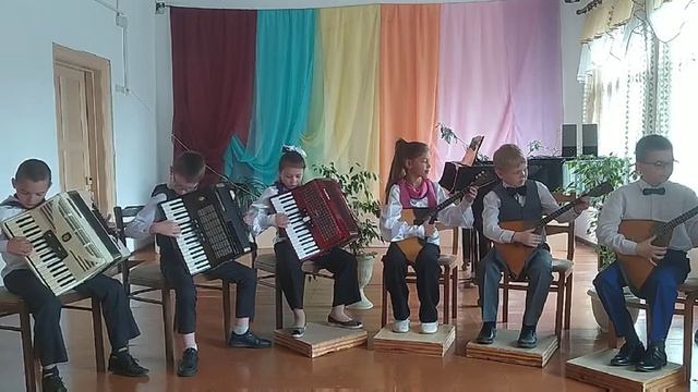 Ансамбль балалаечников и аккордеонистов ГУО Россонская ДШИ смотреть онлайн