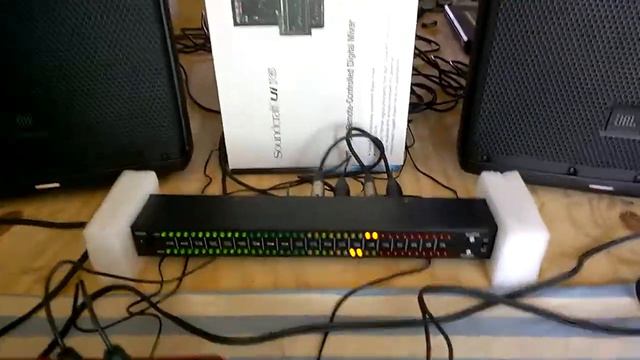 Jbl Eon 612 + Phonic Celeus 100 +  Korg Electribe Sampler