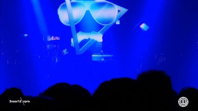 Giorgio Moroder - From Here To Eternity (Live at Lowlands) смотреть онлайн