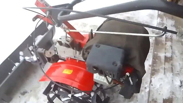 Лопата + грунтозацепы мотоблок УГРА /уборка серьезного снега /работа отвалом/ работа мотора Угра/ смотреть онлайн