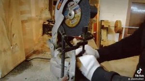 Диск по металлу на торцовку по дереву.