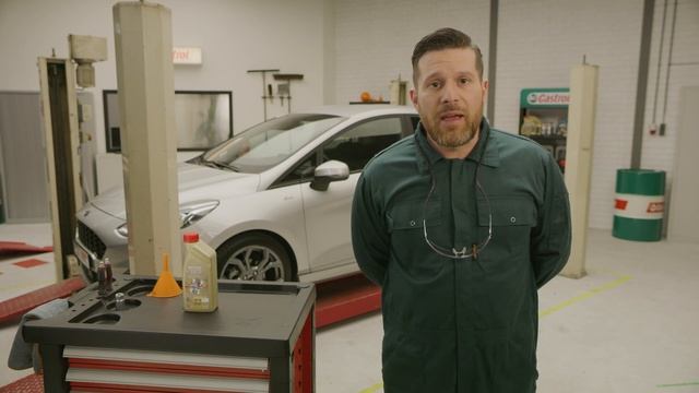 Tutto sui gradi dell’olio motore | Spiegazione Olio Motore per Auto | Castrol Italia смотреть онлайн