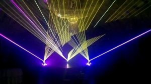 Лазерное_шоу_bunker_42