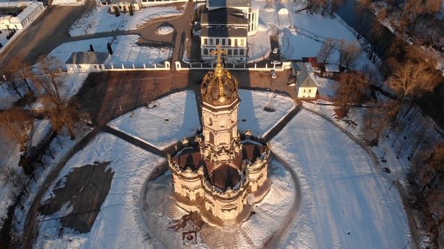 Храм Зна́мения Пресвятой Богоро́дицы в Дубровицах, 4K смотреть онлайн