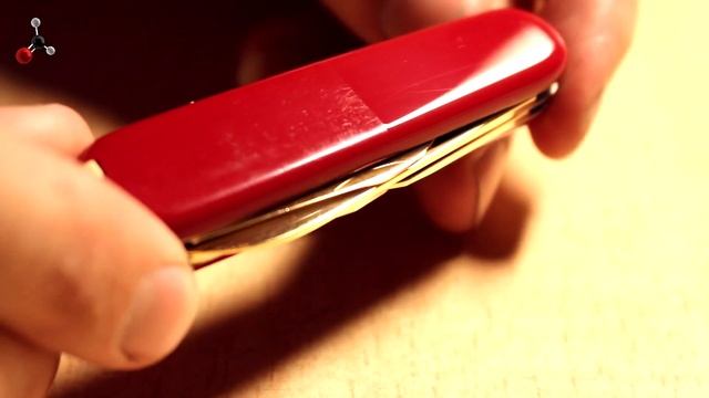 полировка пастой ГОИ пластика на ноже смотреть онлайн