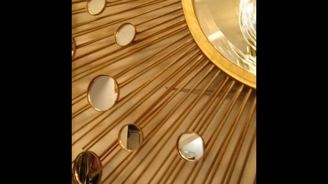 Зеркало Солнце с зеркальцами на золотых лучах смотреть онлайн