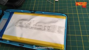 ремонт вздутого аккума "солнечного" павербанка ( разборка )