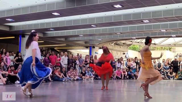 Мексиканский танец,Ванкувер,Канада смотреть онлайн