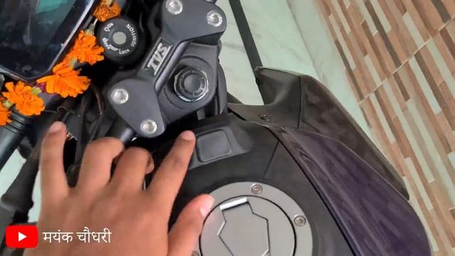 TVS Raider 125 Features & Important Accessories ? | TVS Raider 125 Helmet & Accessories смотреть онлайн