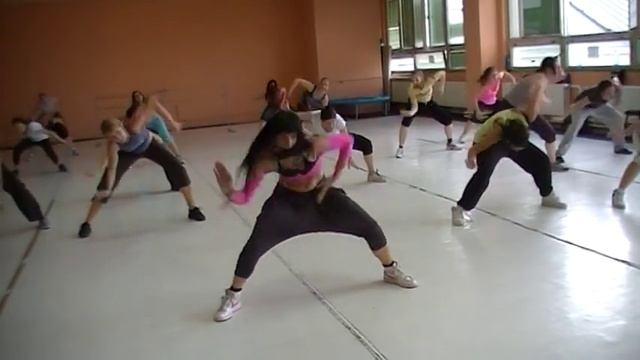 Gábina Posavádová - What is love?!:-) (dance fitness class) смотреть онлайн