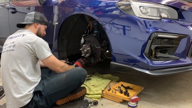 2017 Subaru STI Brake Rotor and Pad Install - DBA T3000 + Hawk 5.0 смотреть онлайн