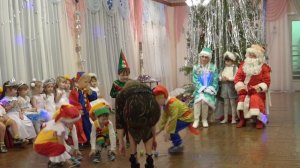 Новогодний утренник в детском саду