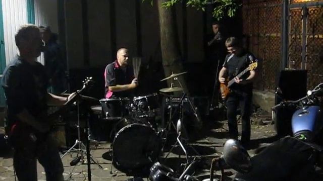 "Yellow Leaf" 17/09/16 смотреть онлайн