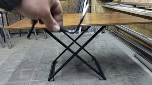 Стол поворотно-раскладной с подъемным механизмом