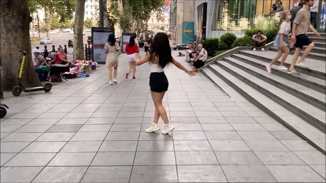 Девушка Танцует Супер В Тбилиси Лезгинка 2023 Lezginka Dance Tufli Mufli ALISHKA Music Айфон Майфон смотреть онлайн