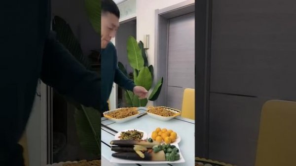 Funny Husband and Wife Eating Show: Epic Food Battle! ?? #funny #vlog68