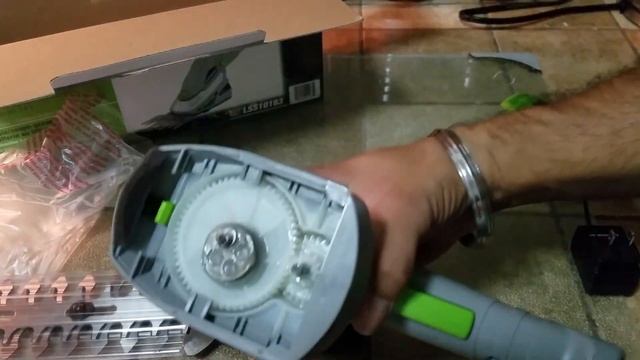 Earthwise Cordless Rechargeable 2-in-1 Shrub Shear and Hedge Trimmer Combo. #Unboxing смотреть онлайн