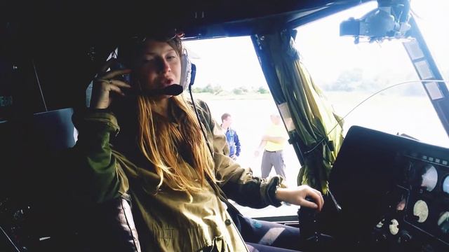 Крылья Сахалина/В военном вертолете смотреть онлайн