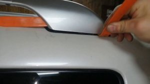 Рав4 ха30. Как снять (рейленги) или накладку на рейлинге (багажника).