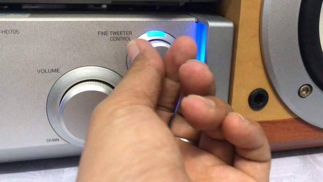 PANASONIC HD705?đã bánCD ( 5CD), AMPLY, TUNER (FM108Mhz)LOA 180W/1 cặp ☎ zalo 0931.008.099, смотреть онлайн