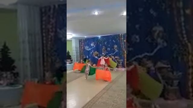 Ясли-сад Петушок - Осень в гости просим ч1 смотреть онлайн