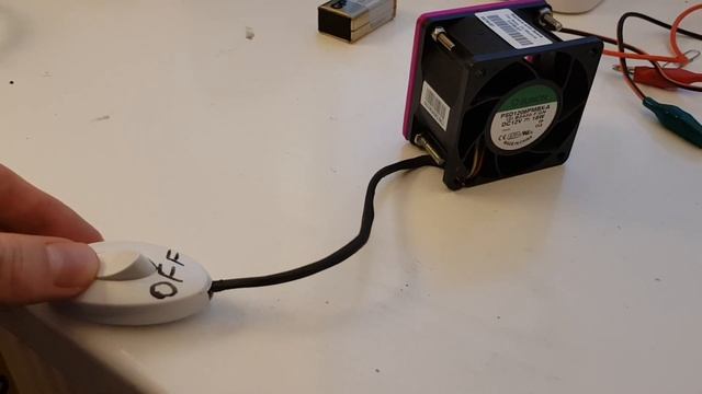 Ветродуй для прочистки пыли из серверного кулера | Duster from rack server cooler смотреть онлайн